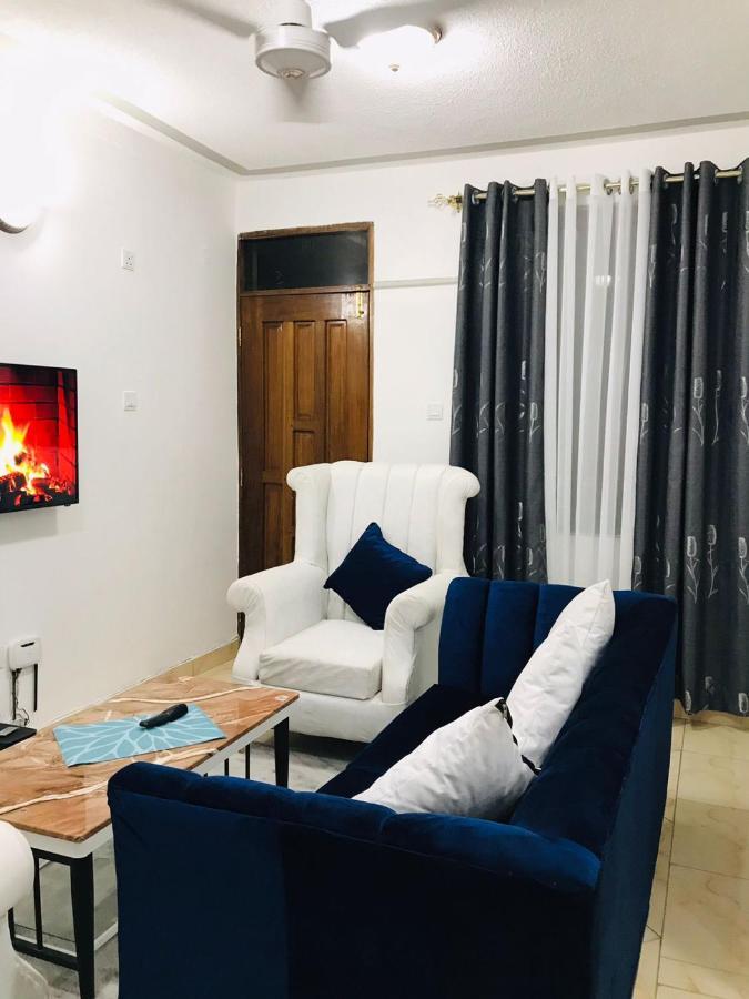Lux Suites Bamburi Furnished Apartments 외부 사진