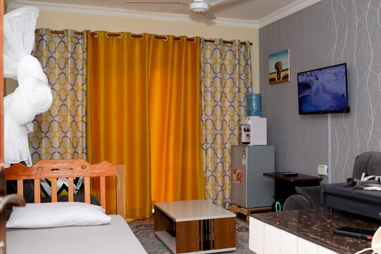 Lux Suites Bamburi Furnished Apartments 외부 사진
