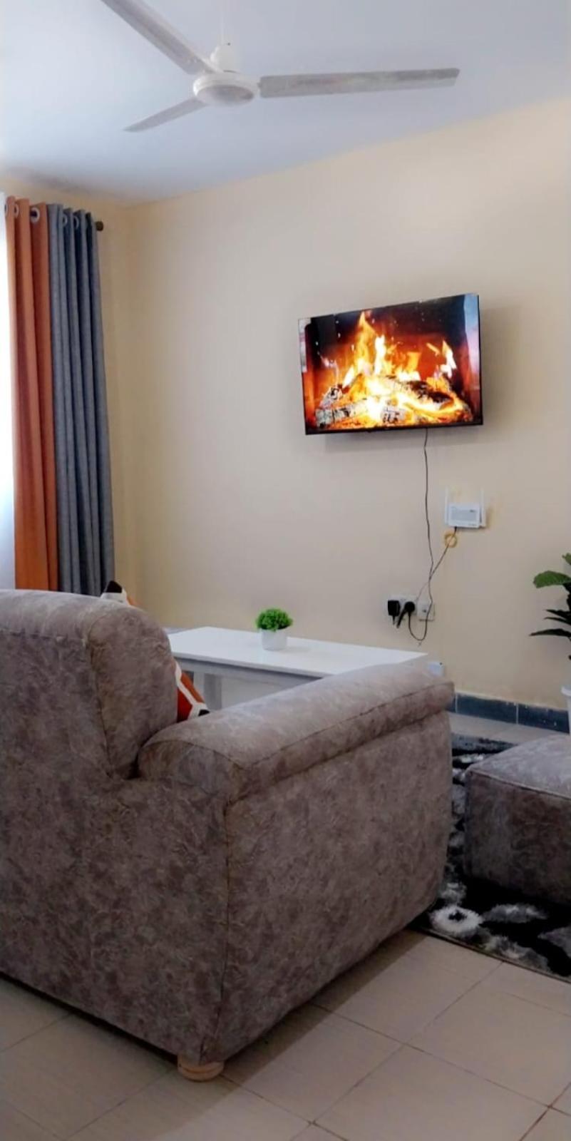 Lux Suites Bamburi Furnished Apartments 외부 사진
