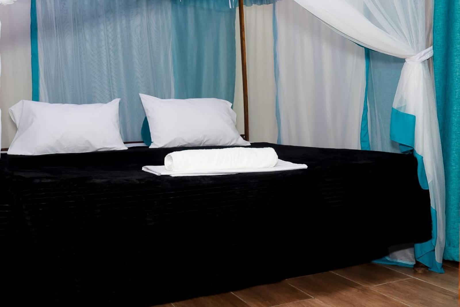 Lux Suites Bamburi Furnished Apartments 외부 사진